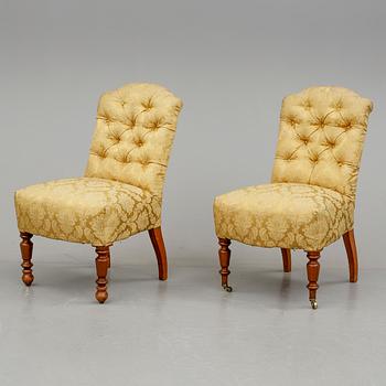 FÅTÖLJER, ett par. 1800-talets slut.