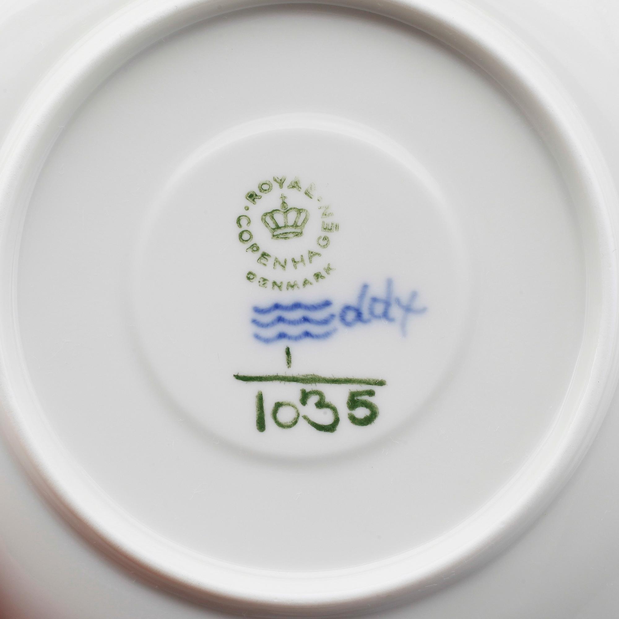 KAFFESERVIS, 44 delar, porslin, Royal Copenhagen, Danmark.