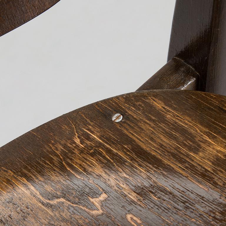 Ilmari Tapiovaara, A mid-20th-century 'Domus' chair.