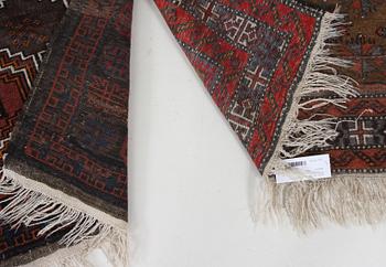 MATTOR, 2 st, orientaliska. 195 x 96 resp 150 x 87.