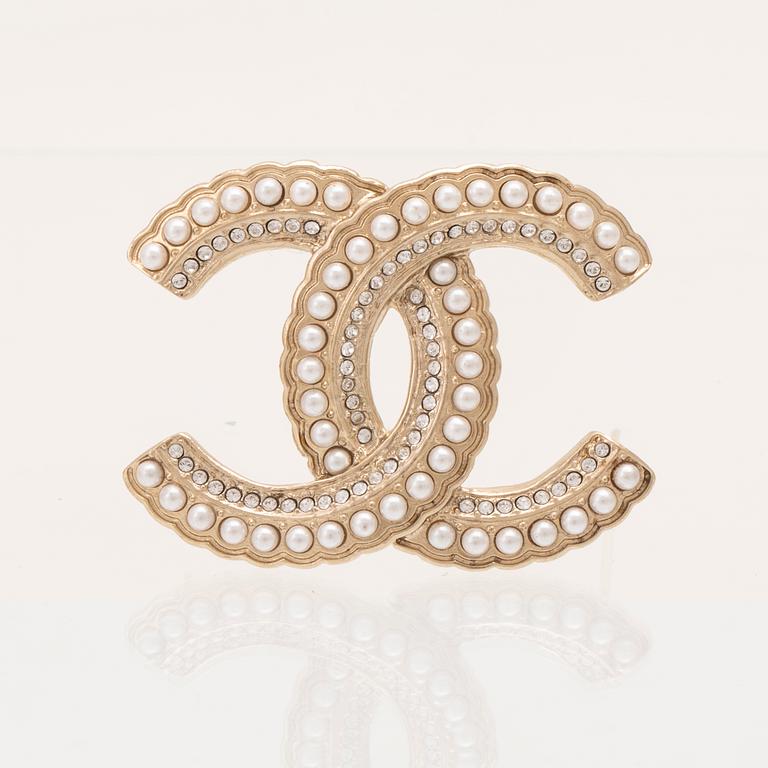 Chanel, a brooch, 2020.