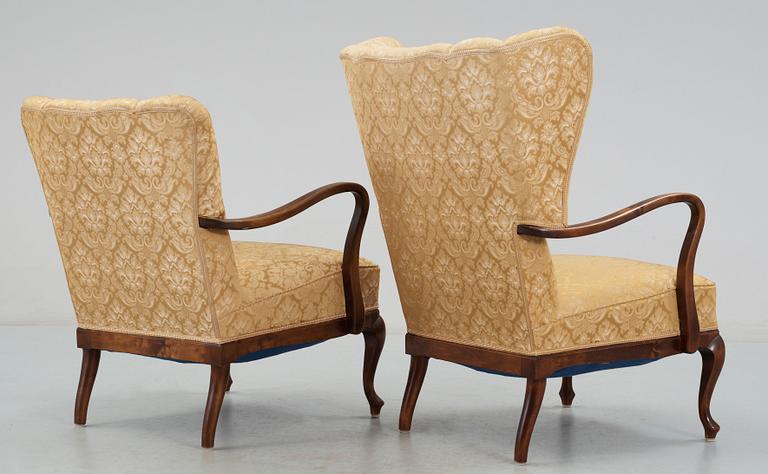 FÅTÖLJER, ett par, rokokostil, 1930-tal.