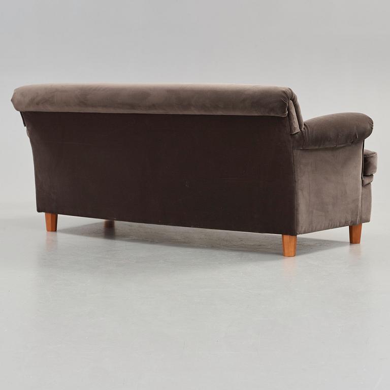 Josef Frank, soffa, Firma Svenskt Tenn, modell 678, 2013.