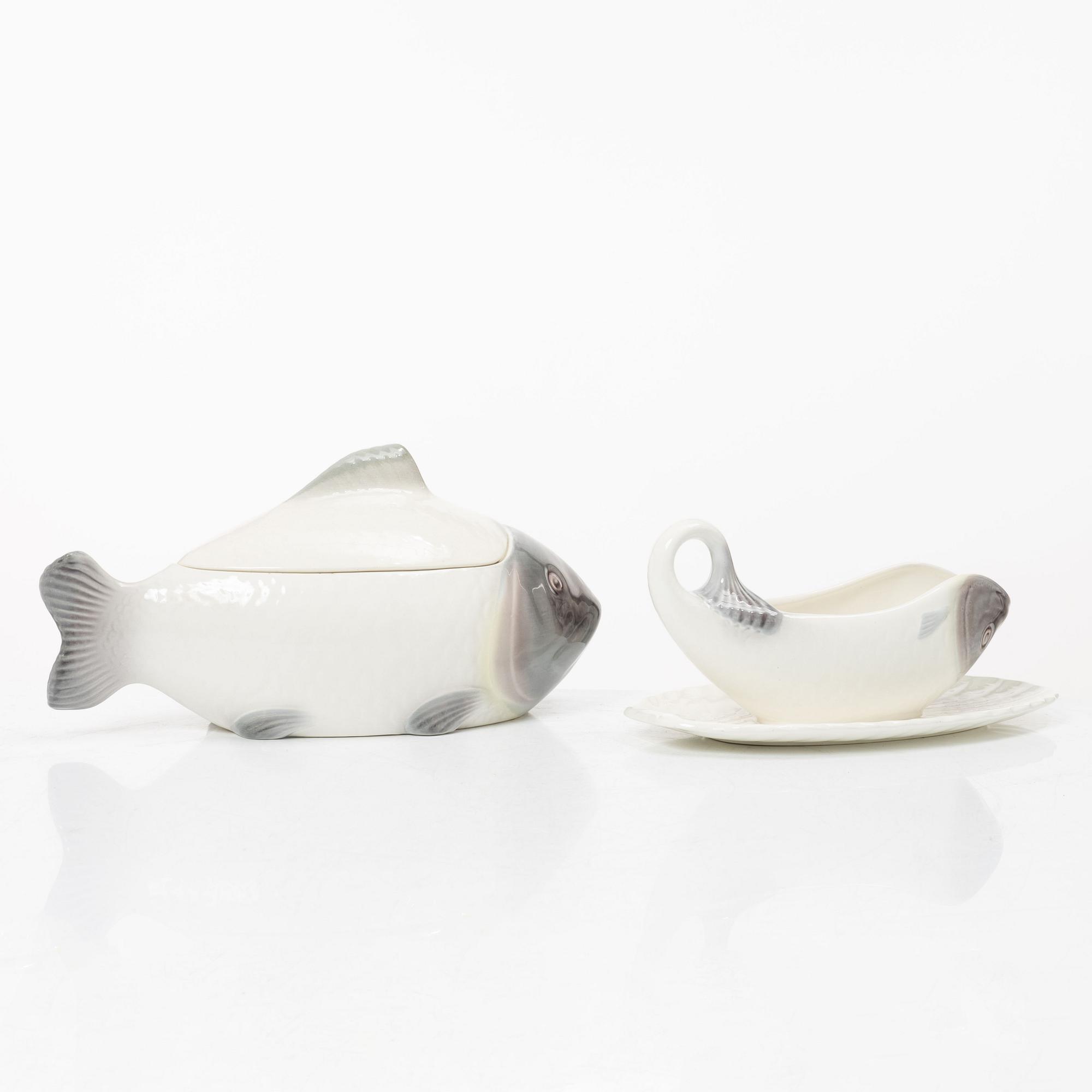 Fiskservis, 33 delar, flintgods, Waechtersbach, Tyskland, 1900-talets första hälft.