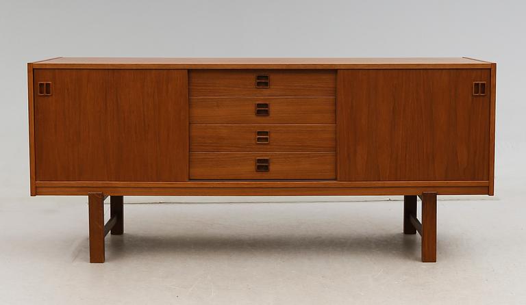 SIDEBOARD, 1900-talets andra hälft.