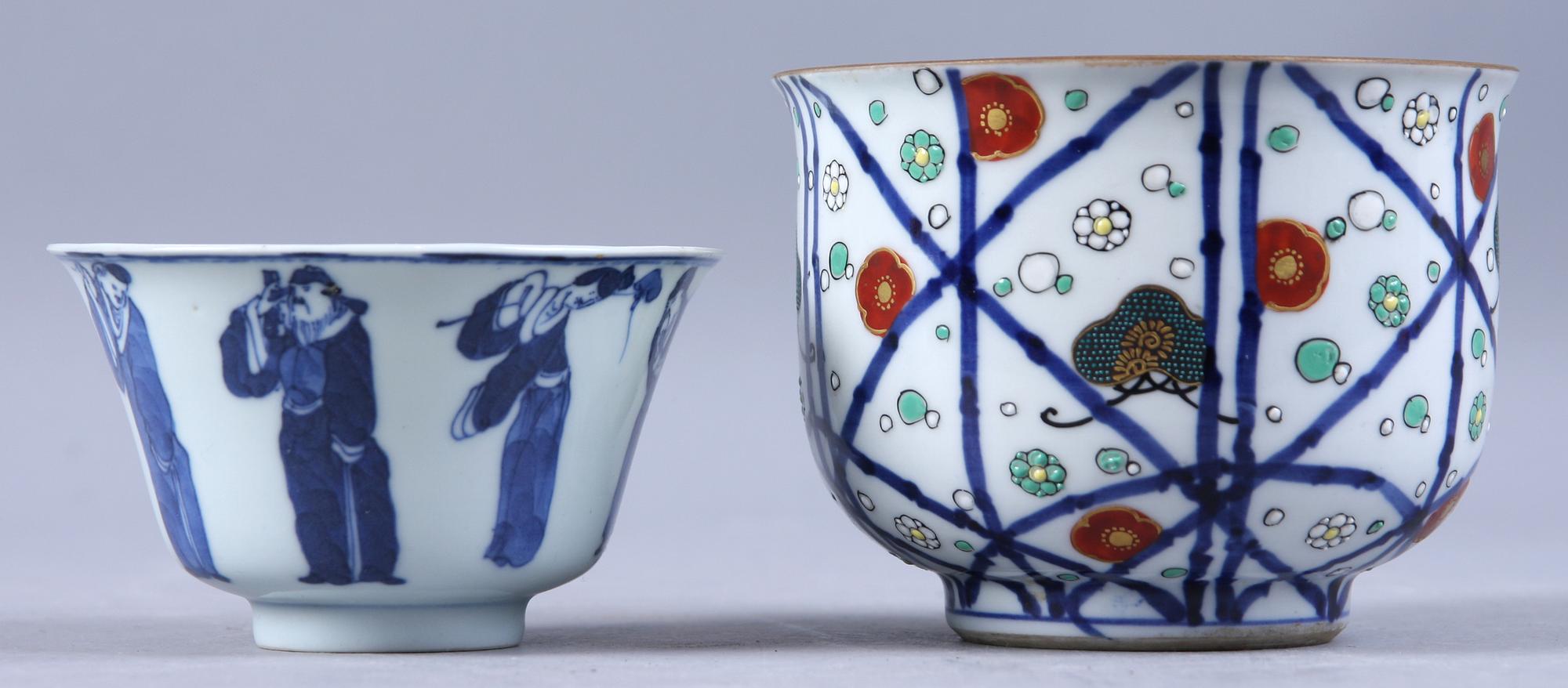 SKÅLAR, 2 st, porslin, Kina samt Japan, 1800/1900-tal.