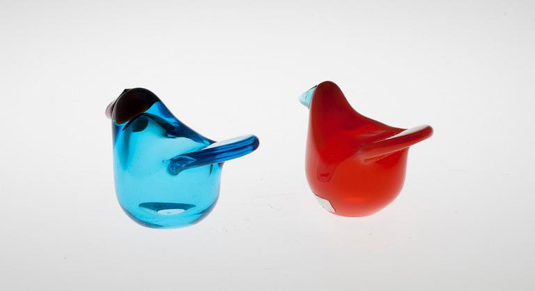 Oiva Toikka, A SET OF TWO GLASS BIRDS.