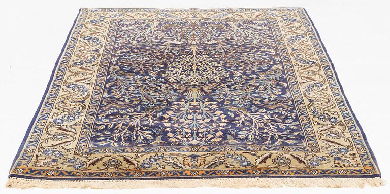 Matta, Ghom, ca 213 x 140 cm.