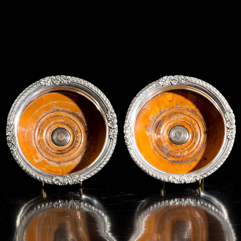 COASTERS, 2 st, nysilver, märkta Bannister, sekelskiftet 1800/1900.