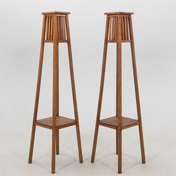 Piedestaler ett par 1900-talets början.