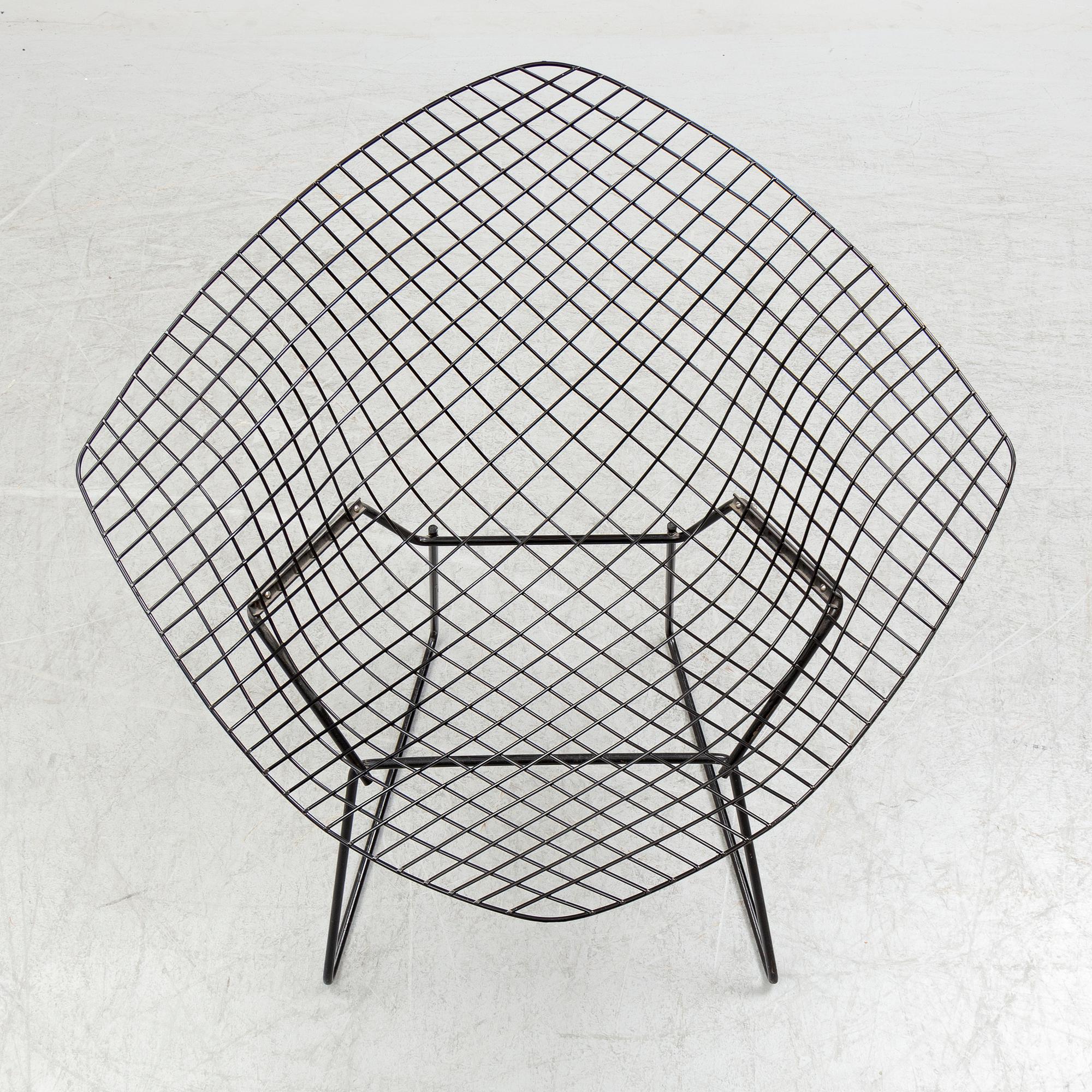 HARRY BERTOIA, A 1960's 'Diamond chair'.
