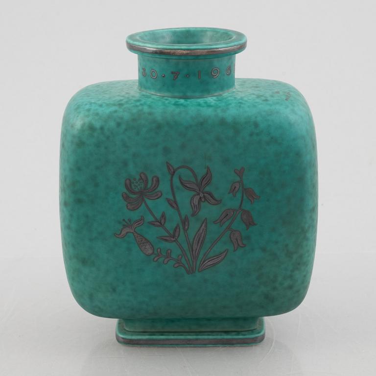 Wilhelm Kåge, an 'Argenta' stoneware vase and a dish, Gustavsberg.