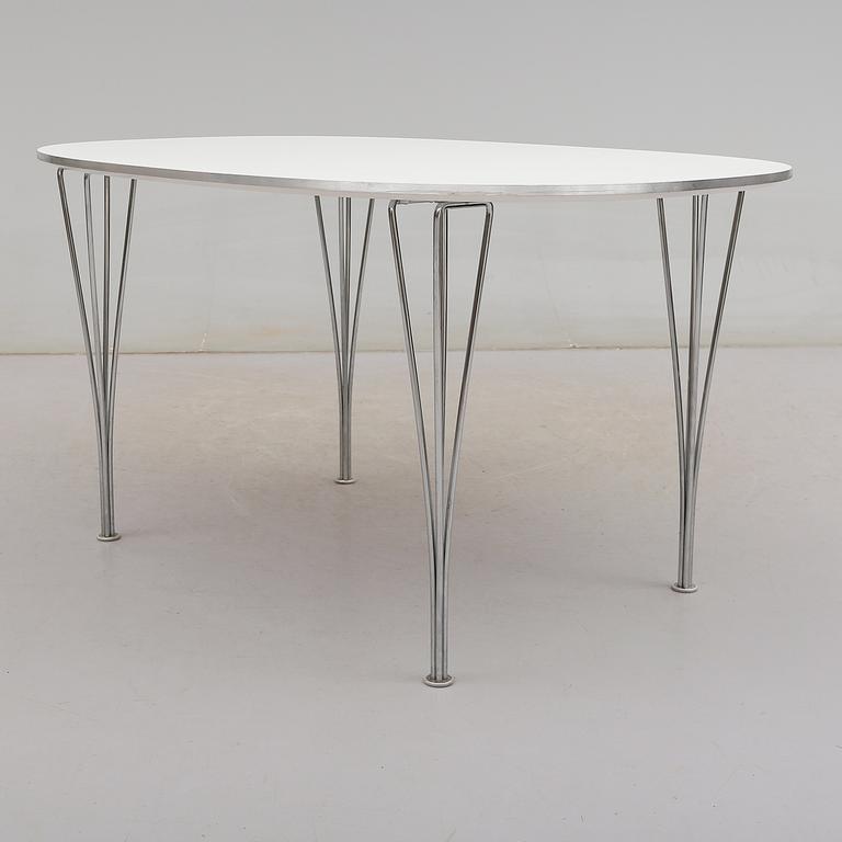 MATBORD, "Superelips", Design Bruno Mathsson och Piet Hein för Fritz Hansen, 2002.