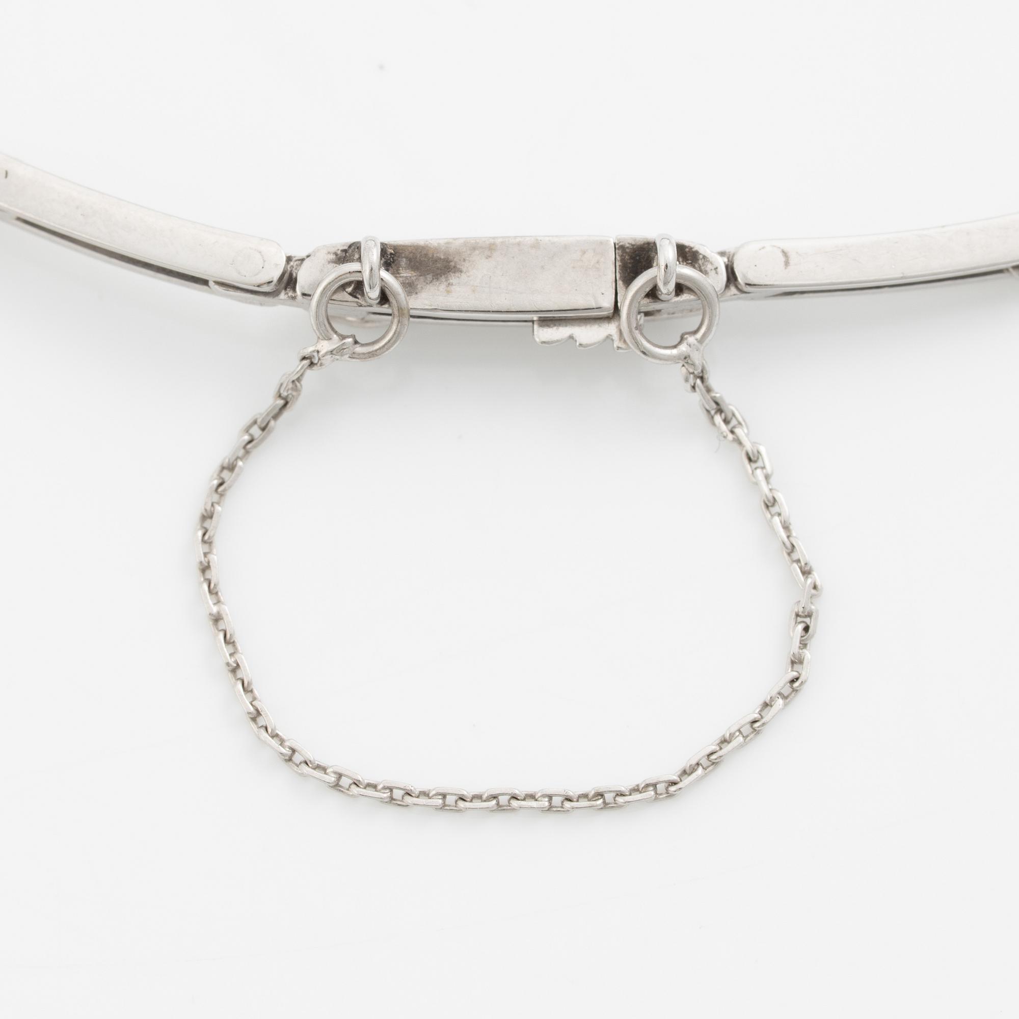 Bracelet, 18K white gold with brilliant-cut diamonds.