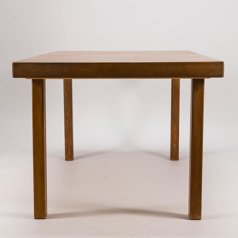 Carl Gustaf Hiort af Ornäs, CARL GUSTAF HIORT AF ORNÄS, A mid 20th century 'Näyttely Senior' dining table for HMN Huonekalu Mikko Nupponen. Finland.