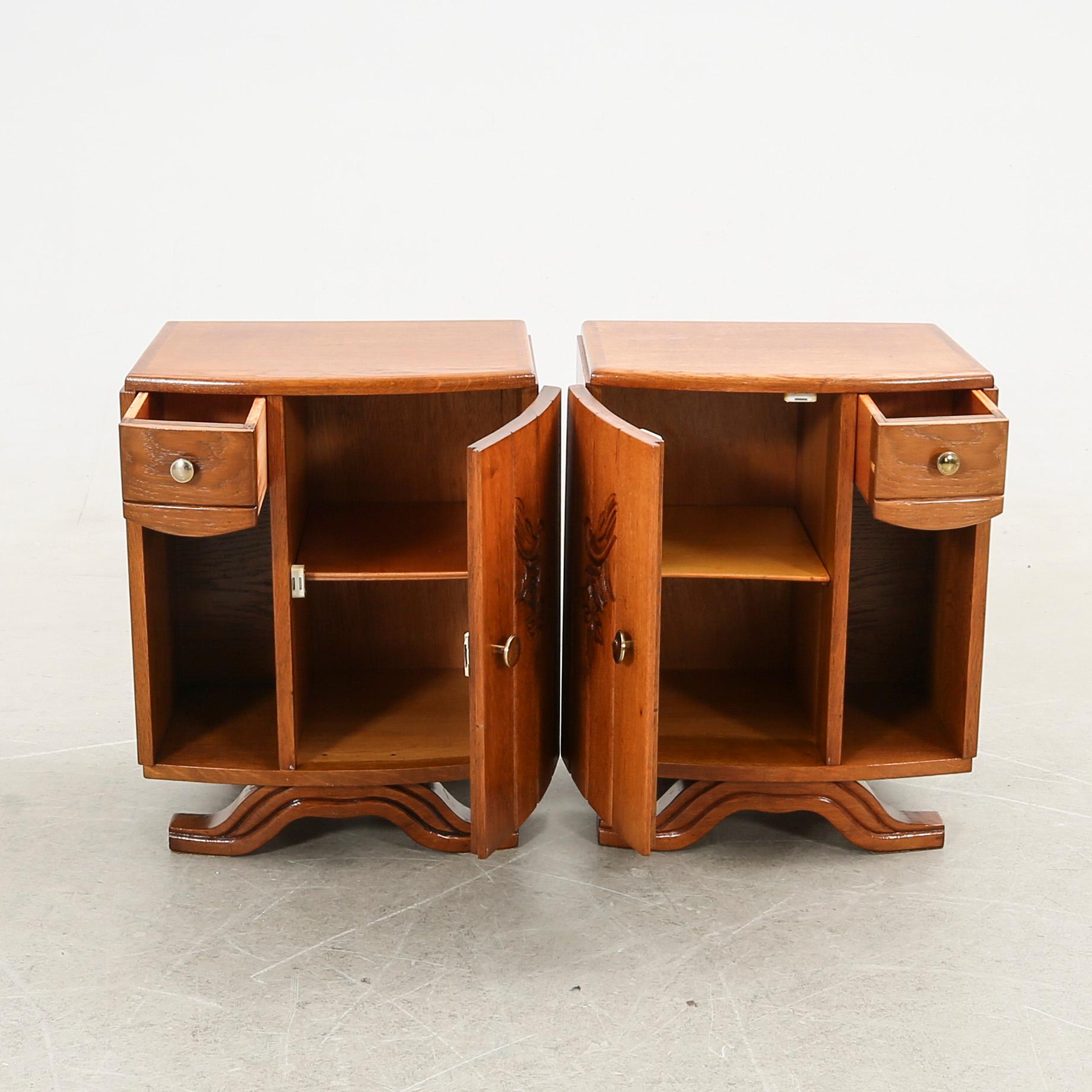 Nightstands, a pair, 20th century.