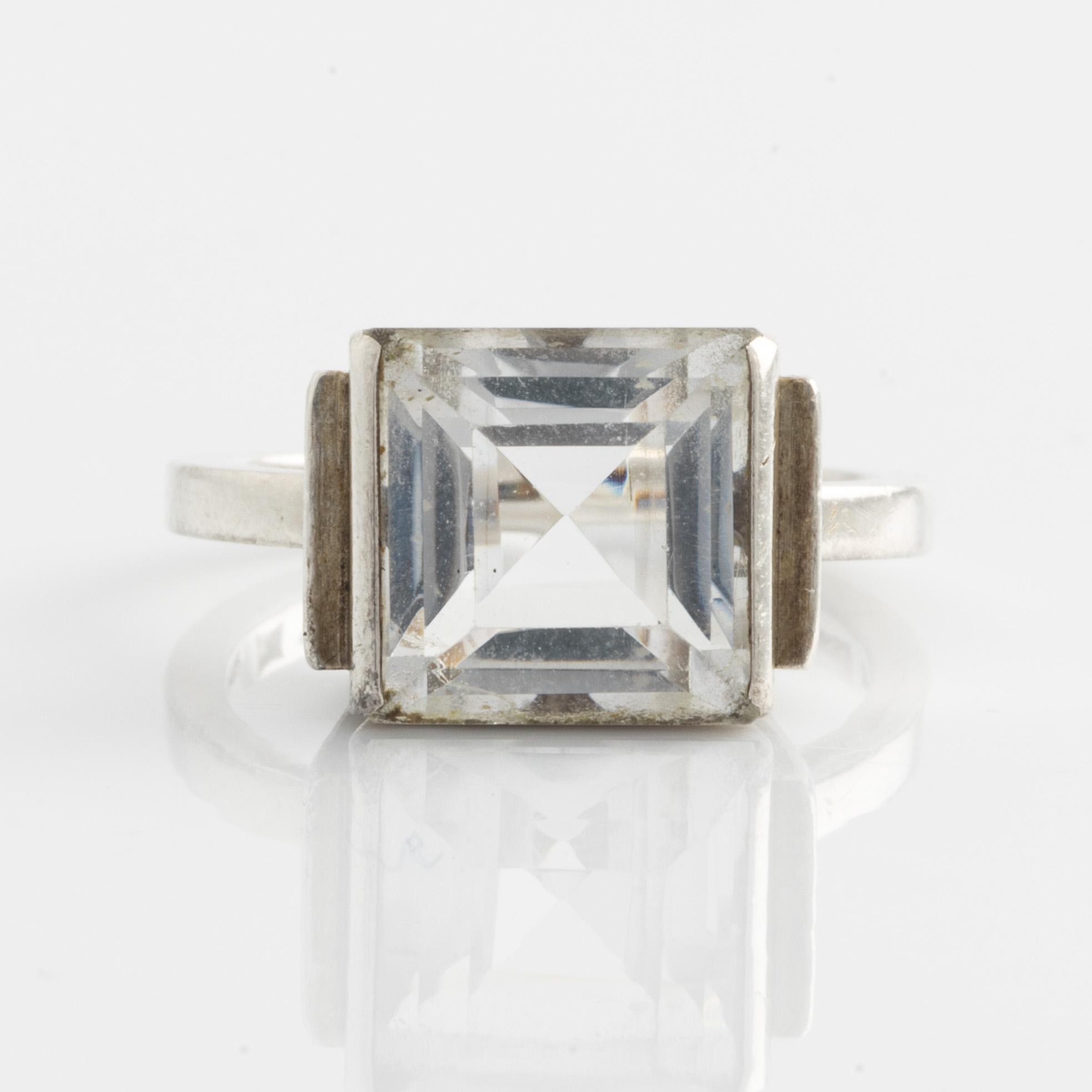 Wiwen Nilsson, ring, silver med bergkristall.
