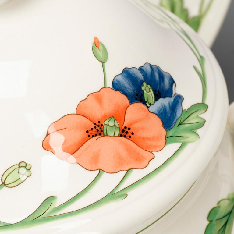 SERVISDELAR, 53 st delar, porslin, "Amapola", Villeroy & Boch, Tyskland, 1900-talets slut.