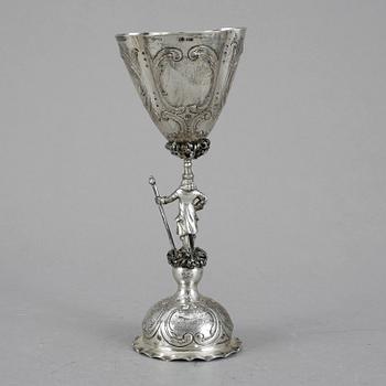 BRÖLLOPSBÄGARE, silver 800, omkring sekelskiftet 1900. Vikt ca 131 gram.