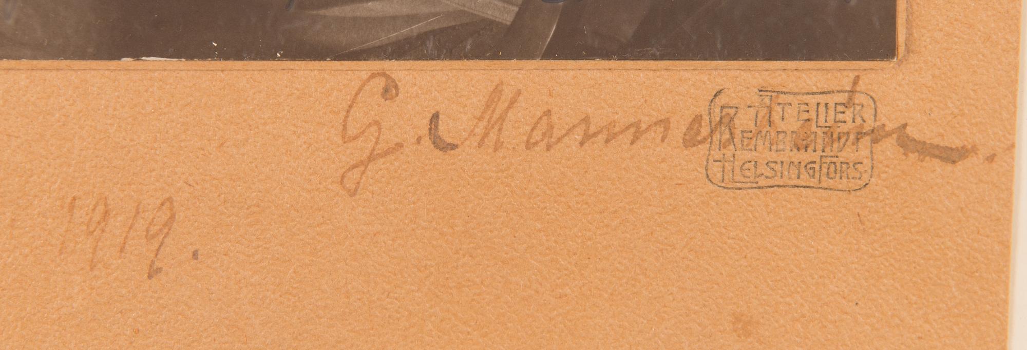 Carl-Gustaf Mannerheim, fotografi Atelier Rembrandt, Helsingfors,  daterad 1919.