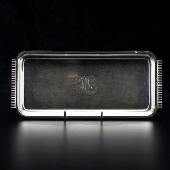 SOCKERSKÅL, GRÄDDSNÄCKA OCH BRICKA, silver, Norge, ca 1957. Vikt tot. 253 g.