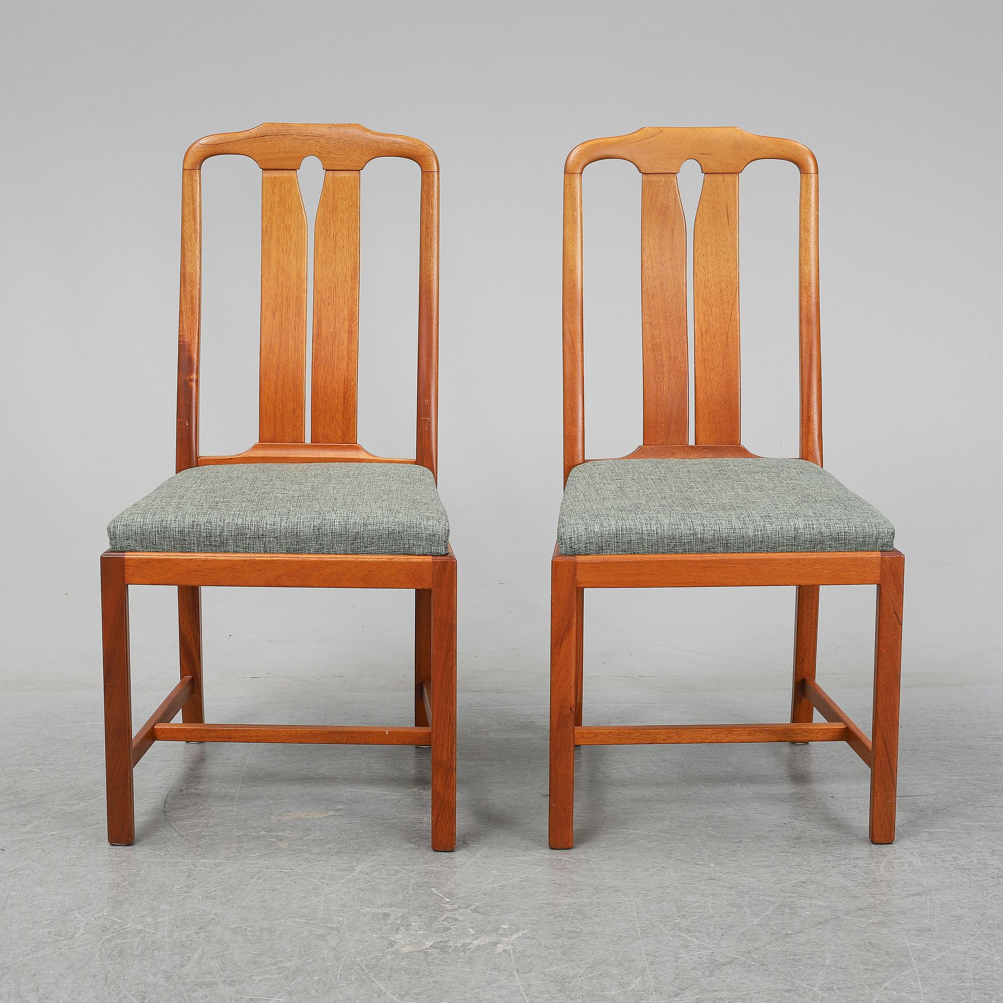 CARL MALMSTEN, six 'Ambassadör' walnut chairs.