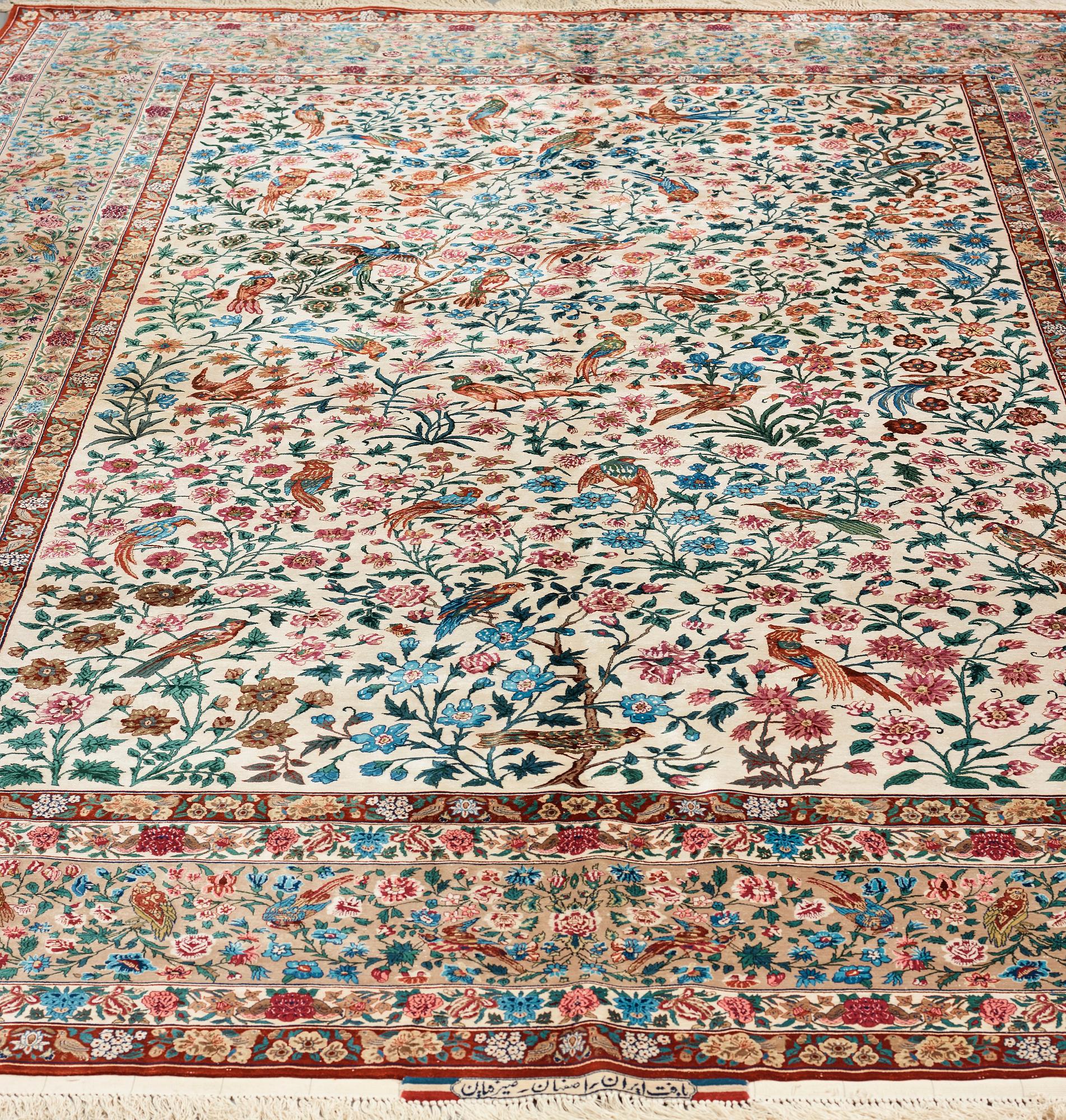 MATTO, "Golo Bolbol" (="Flower and bird"-motive), a silk Esfahan figural, ca 337 x 243,5 cm, Mohammad Seirafian.