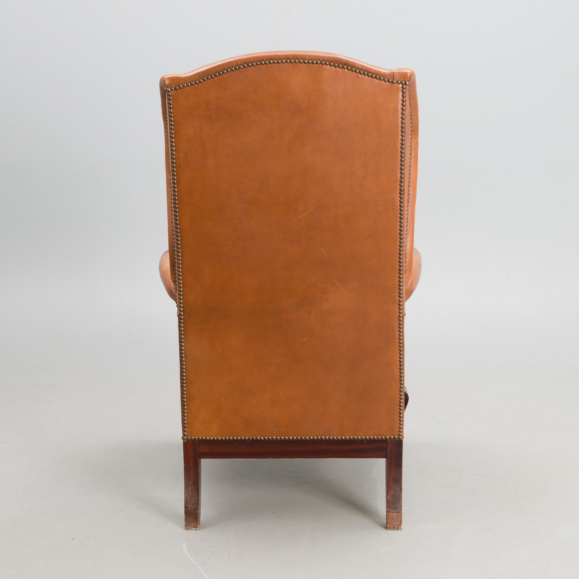 A 1920s armchair.