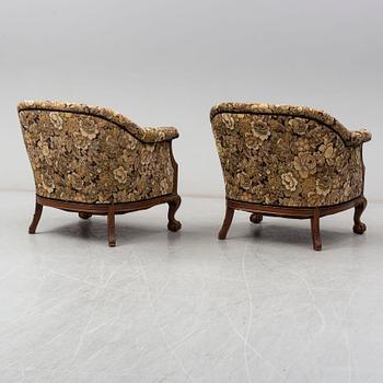 A pair of easy chairs, first half of the 20th century.