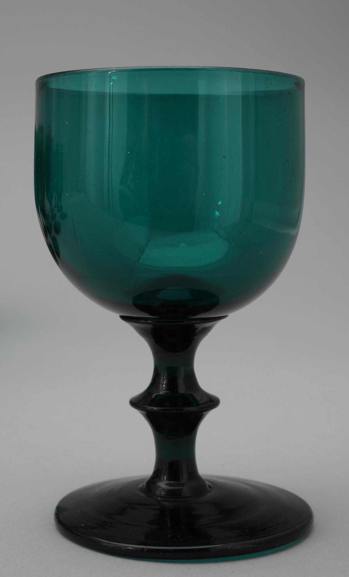 VITVINSGLAS, 13 st, sent 1800-tal.