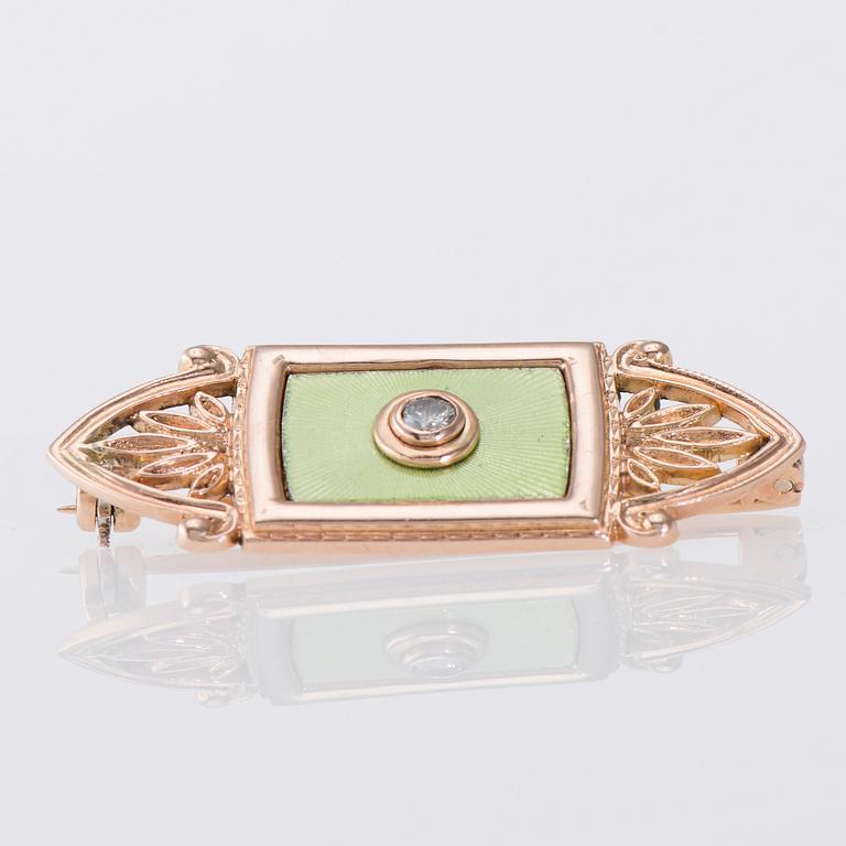 BROSCH, 14K guld, emaljering, briljantslipad diamant ca 0,12 ct. Ryska stämplar 1900-talets slut. Vikt 8,1 g.