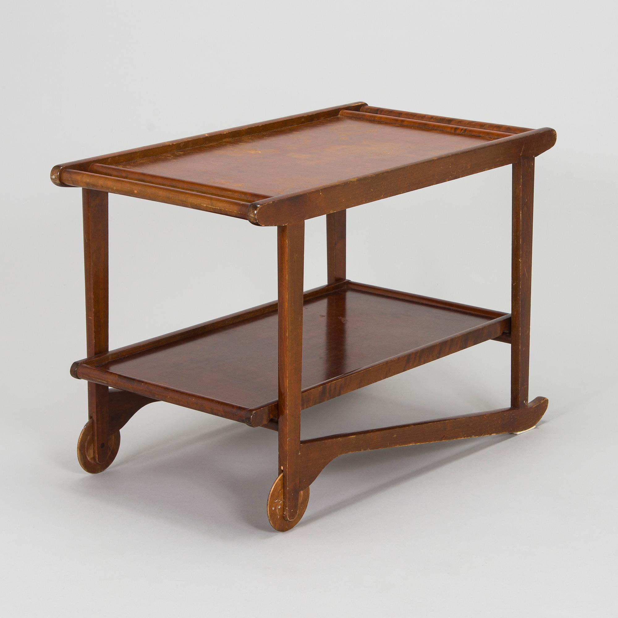 Ilmari Tapiovaara, a 1940s tea trolley Keravan for Puuteollisuus.