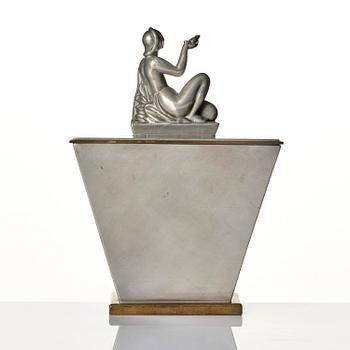 Oscar Antonsson, a "Sommar" (Summer) pewter box, Ystad-Metall, Sweden, 1930.