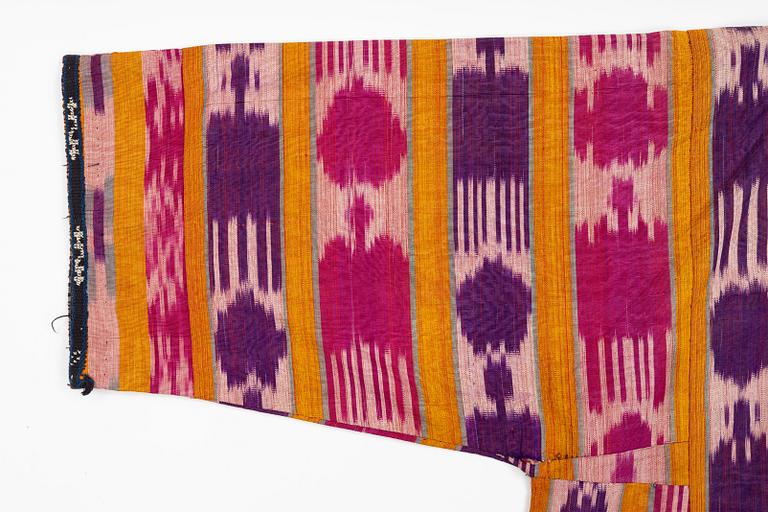 A woman’s Chapan, silk and cotton Ikat, Central Asia, 1880s.
