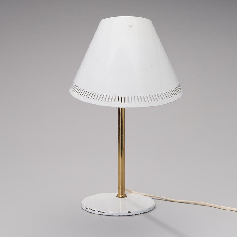 PAAVO TYNELL, BORDSLAMPA, 9227. Märkt Taito Idman VM 424.