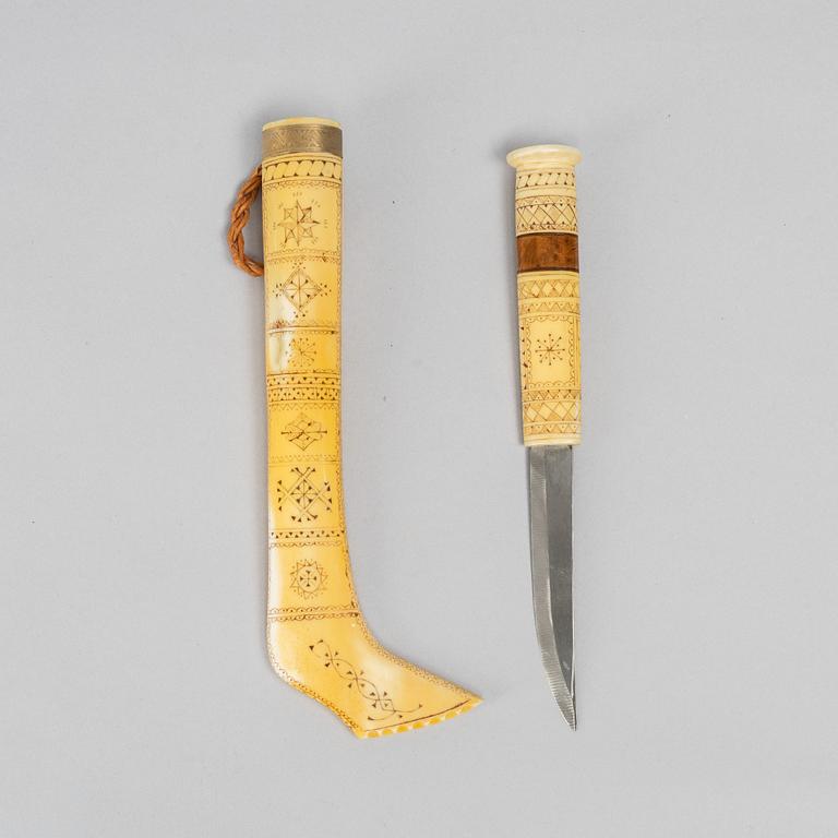 Sixten Lindberg, a reindeer horn knife, signed.