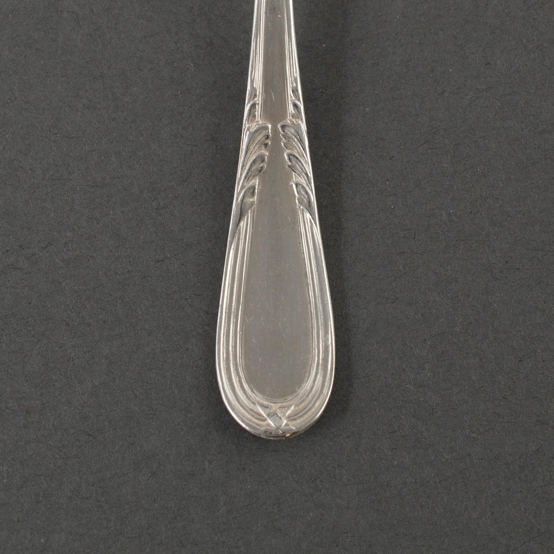 KAFFE-OCH DESSERTSKEDAR, silver, AG Dufva, Stockholm, 1924.  Totalvikt 530 gram.
