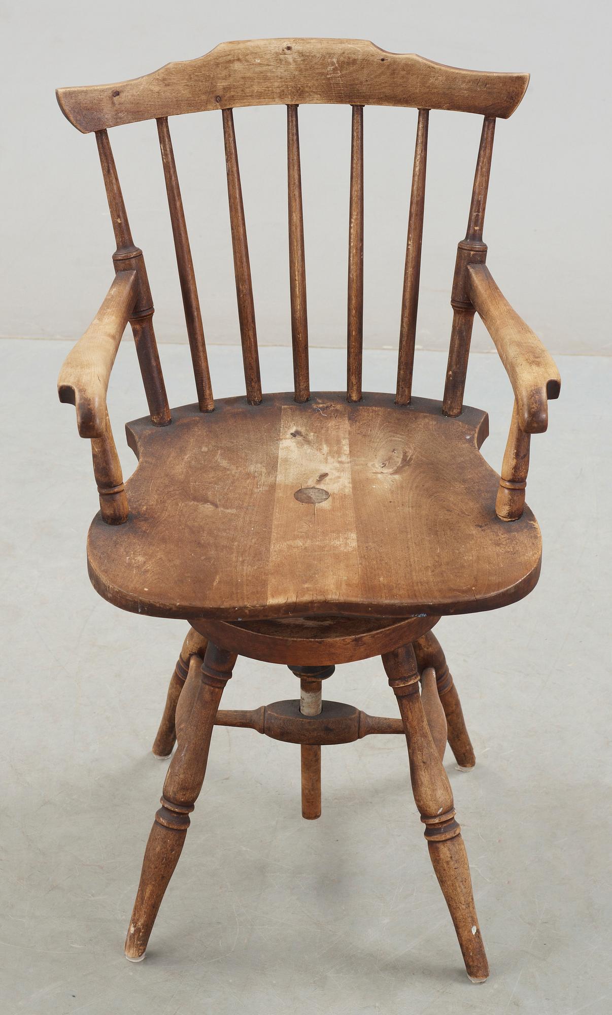 SKRIVBORDSSTOL, omkring 1900.