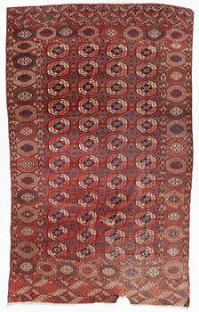 Rug, Tekke, antique. Approx. 320 x 220 cm.