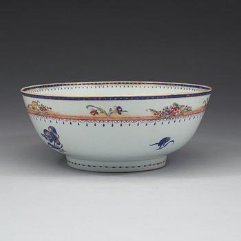 BÅLSKÅL, kompaniporslin. Qingdynasitn, Jiaqing (1796-1820).