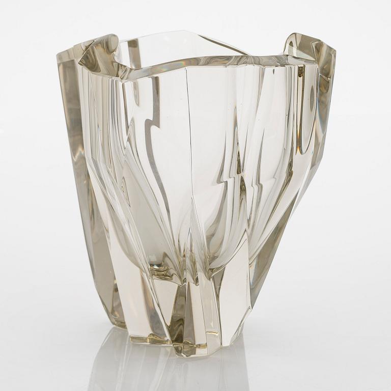 Tapio Wirkkala, an 'Iceberg' vase signed Tapio Wirkkala 3825.