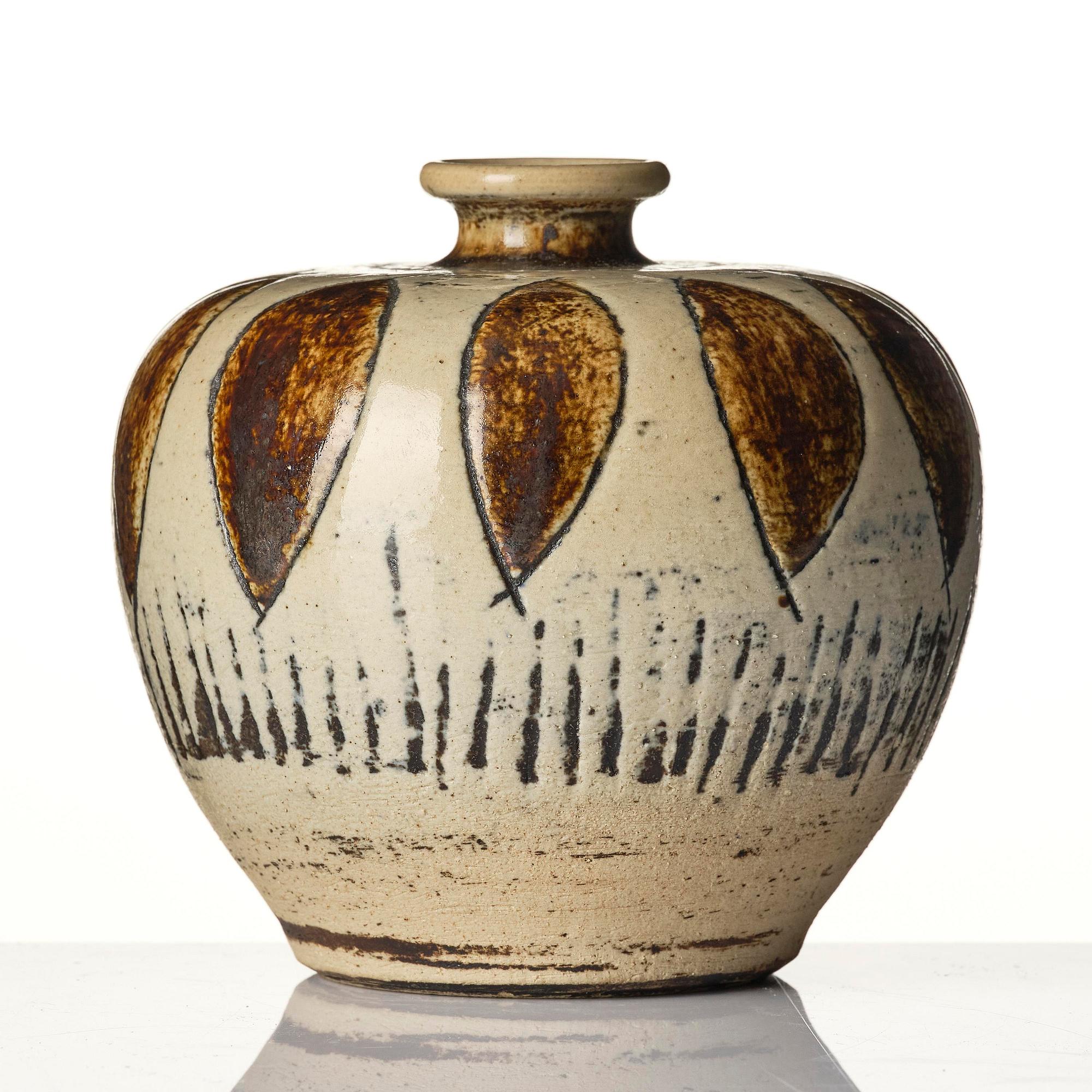 Anders Bruno Liljefors, a stoneware vase, Gustavsberg Studio, 1952.