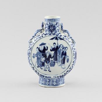 PILGRIMSKRUS, porslin, Kina, 1800-tal.