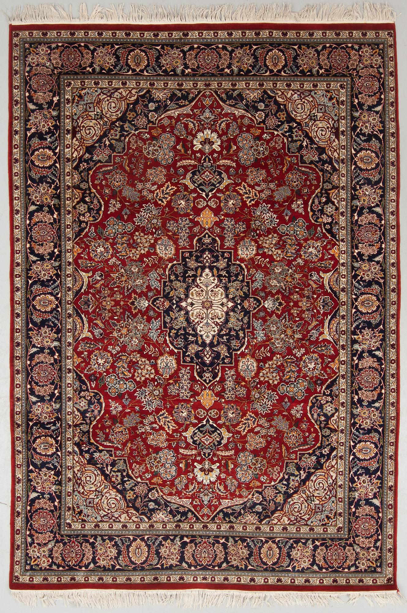MATTA, old, Isfahan sannolikt, ca 272 x 184 cm.