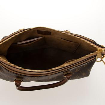 LOUIS VUITTON, Pallas MM Bag.