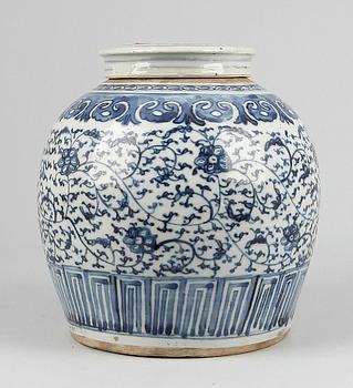 INGEFÄRSKRUS, porslin, sen Qing-dynasti 1800-talets slut.