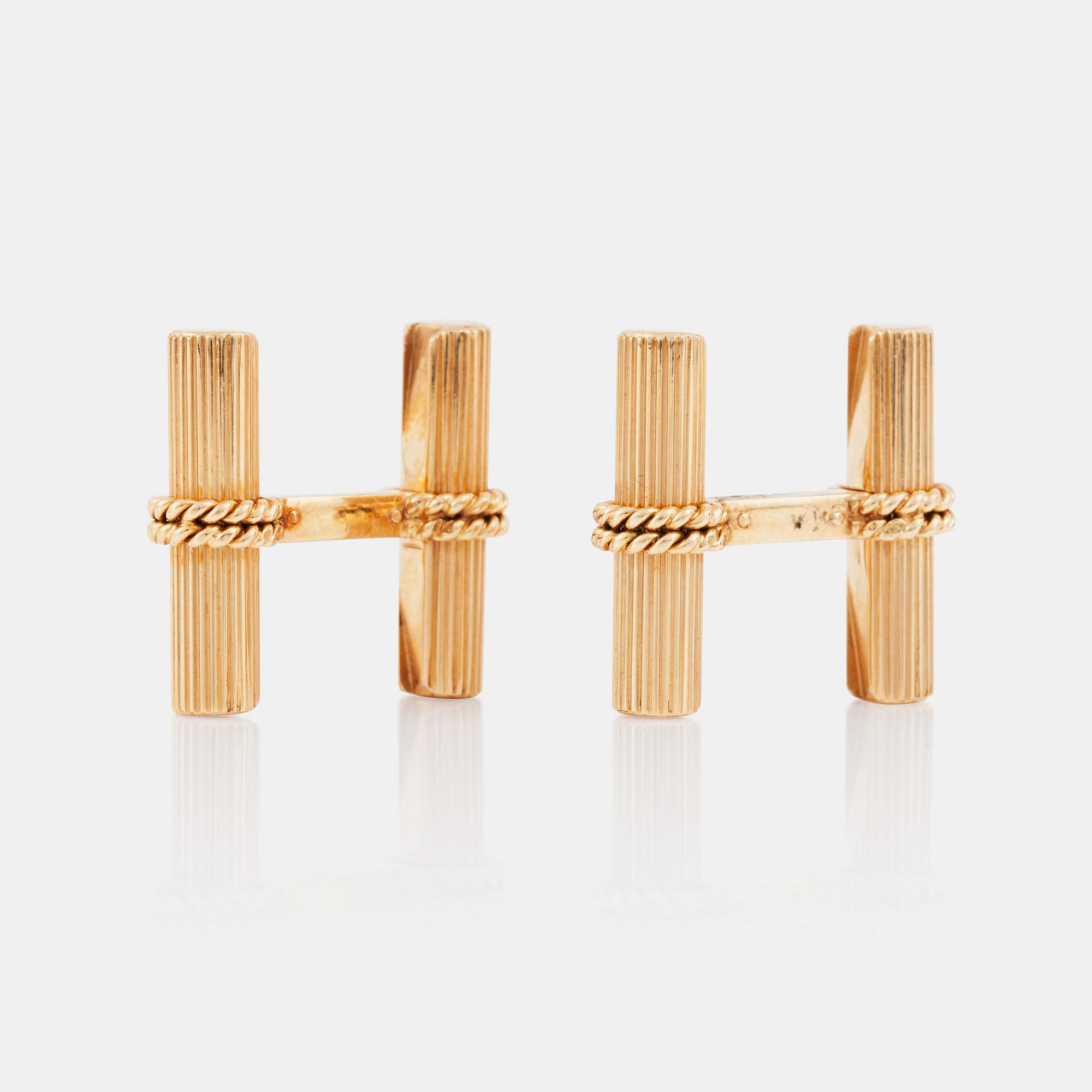 A pair of Fred of Paris baton cufflinks.