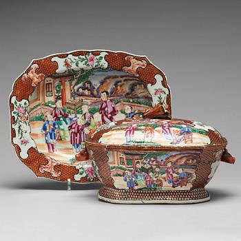 839. A famille rose tureen with cover and stand, Qing dynasty, Qianlong (1736-95).