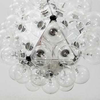 Achille Castiglioni, taklampa "Taraxacum S1" för Flos, italien. Formgiven 1988.