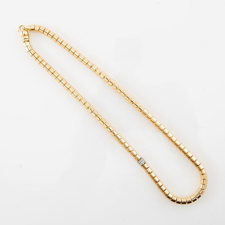Collier, 18K röd och vitguld med diamanter.